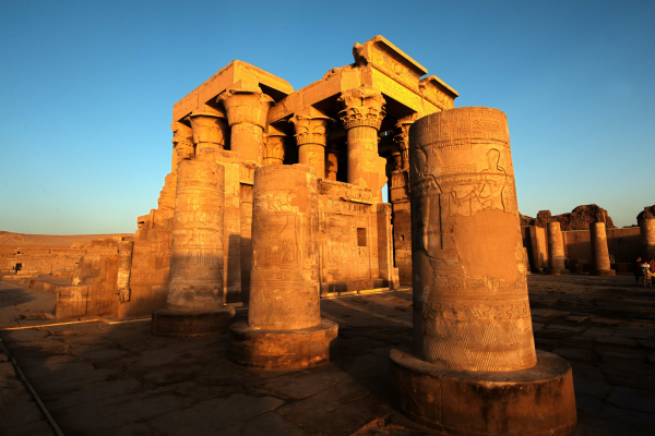 Los Templos de Kom Ombo Y Edfu