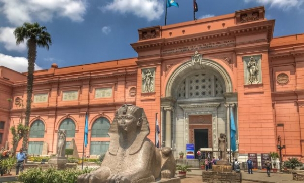 Half Day Tour to The Egyptian Museum with Lunch